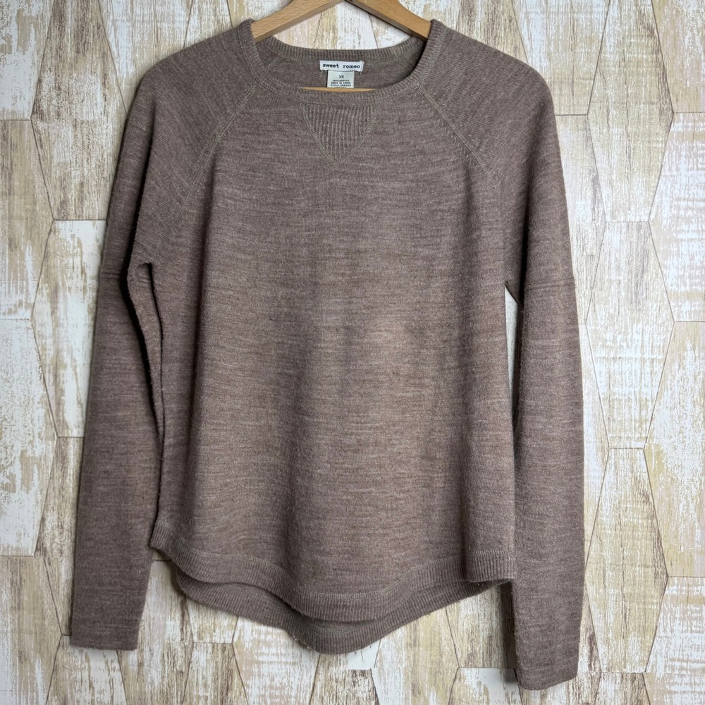 Sweet Romeo Womens XS Taupe‎ Brown Raglan Sleeve Acrylic Knit Sweater